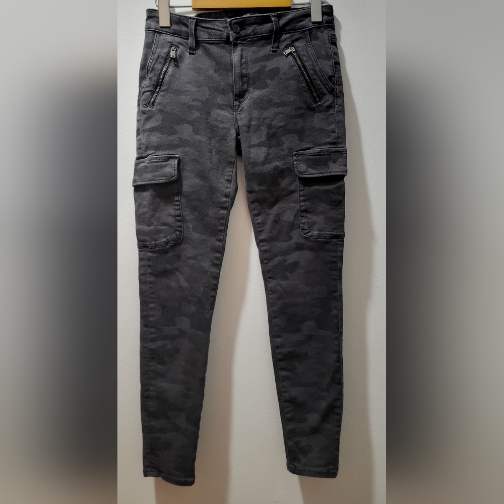 Mavi Women's Gray Camouflage Skinny Jeans